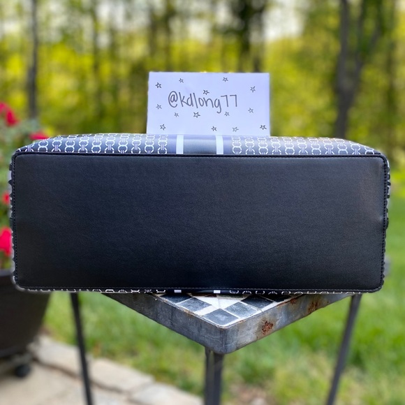 {firm} • Tory Burch Gemini Link Coated Canvas Tote - Picture 8 of 8